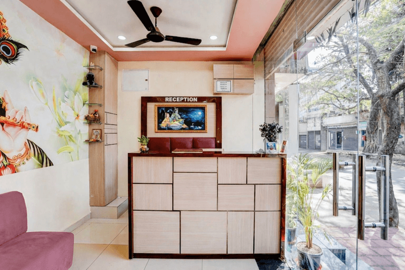 Modern Hotel Reception